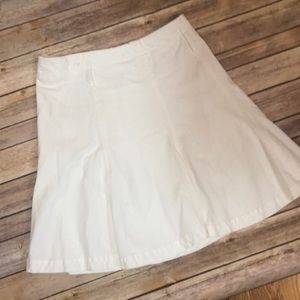 🌸NWOT Banana Republic Midi Skirt🌸